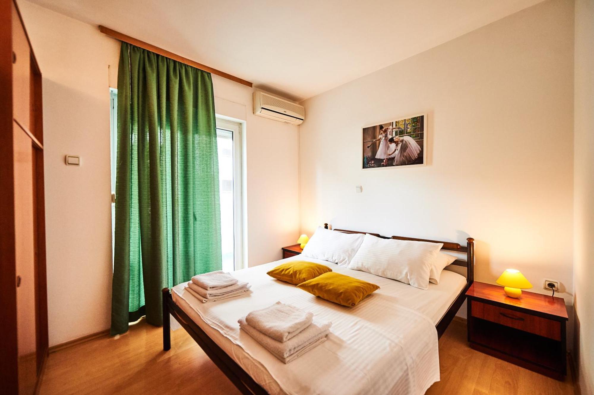 Family Apartments Mont בודווה מראה חיצוני תמונה