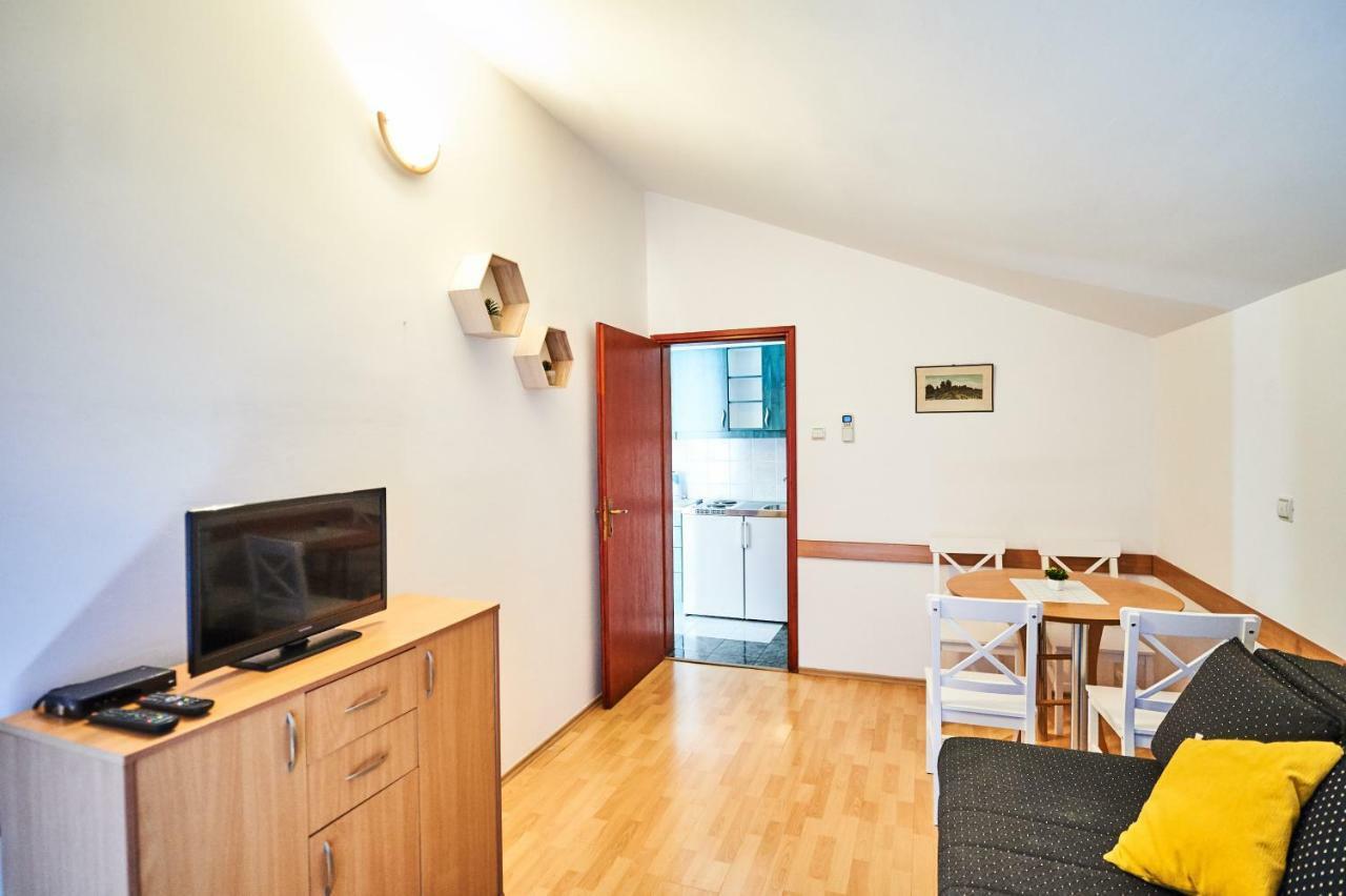 Family Apartments Mont בודווה מראה חיצוני תמונה