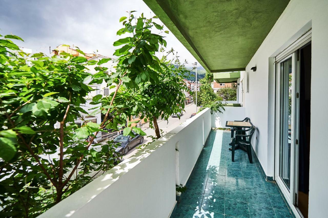 Family Apartments Mont בודווה מראה חיצוני תמונה
