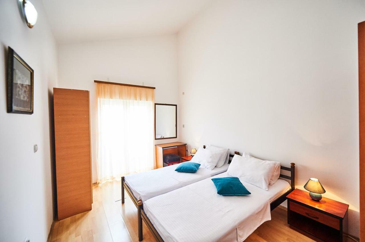 Family Apartments Mont בודווה מראה חיצוני תמונה